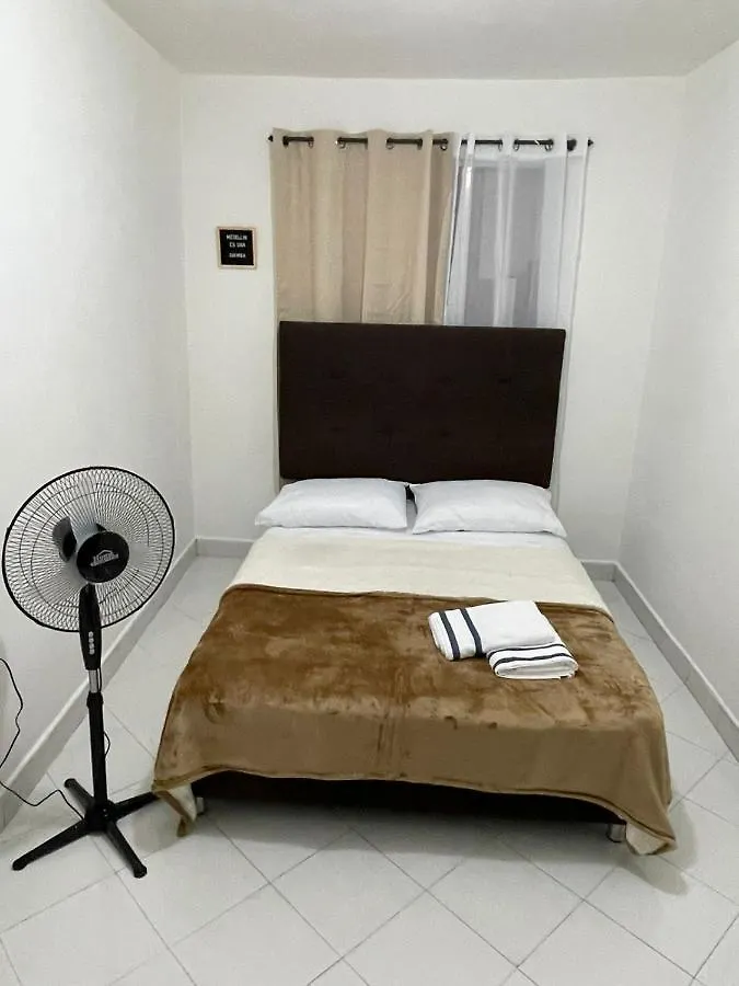 شقة ميديلين Aparta Casa La Eterna Primavera كولومبيا